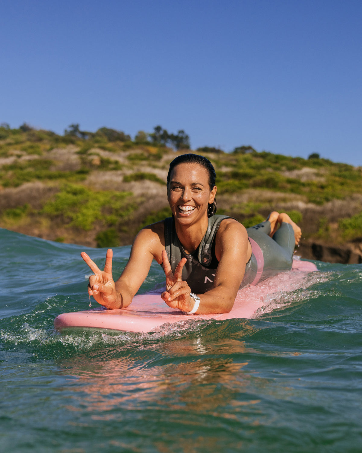 6'6 SOFTECH HANDSHAPED SALLY FITZGIBBONS SURFBOARD